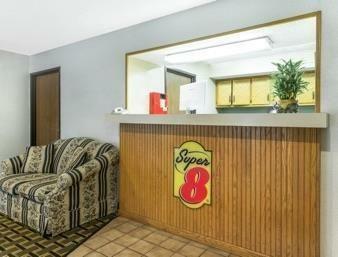 Super 8 By Wyndham Twinsburg/Cleveland Area Hotel Exterior photo